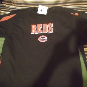 Reds Tee